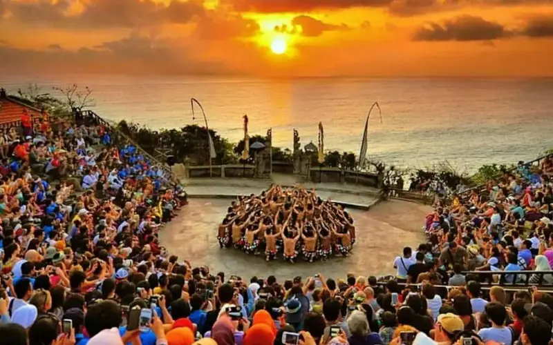 Uluwatu Tour | Bali Half Day Tours | Dena Bali Tours